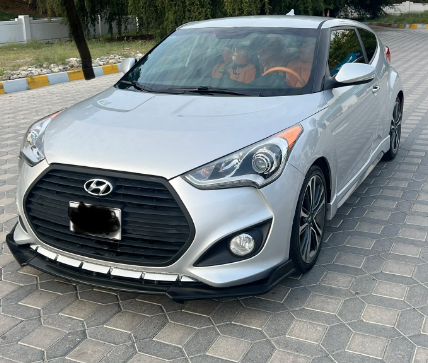 Hyundai Veloster Turbo